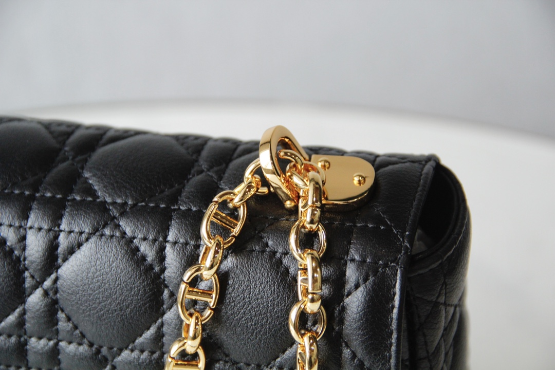 Medium Dior Caro Bag Black Cannage Supple Calfskin